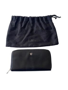 Dior Homme Black Textured Calfskin Leather Wallet with Bee Signature Logo